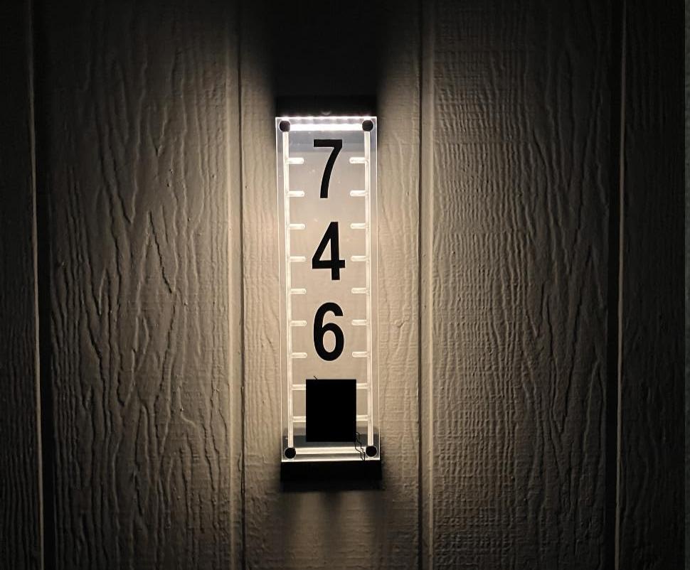 Solar-powered waterproof LED address sign mountable, with 7 colors